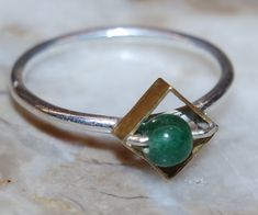 Fair and square - ring med grön sten